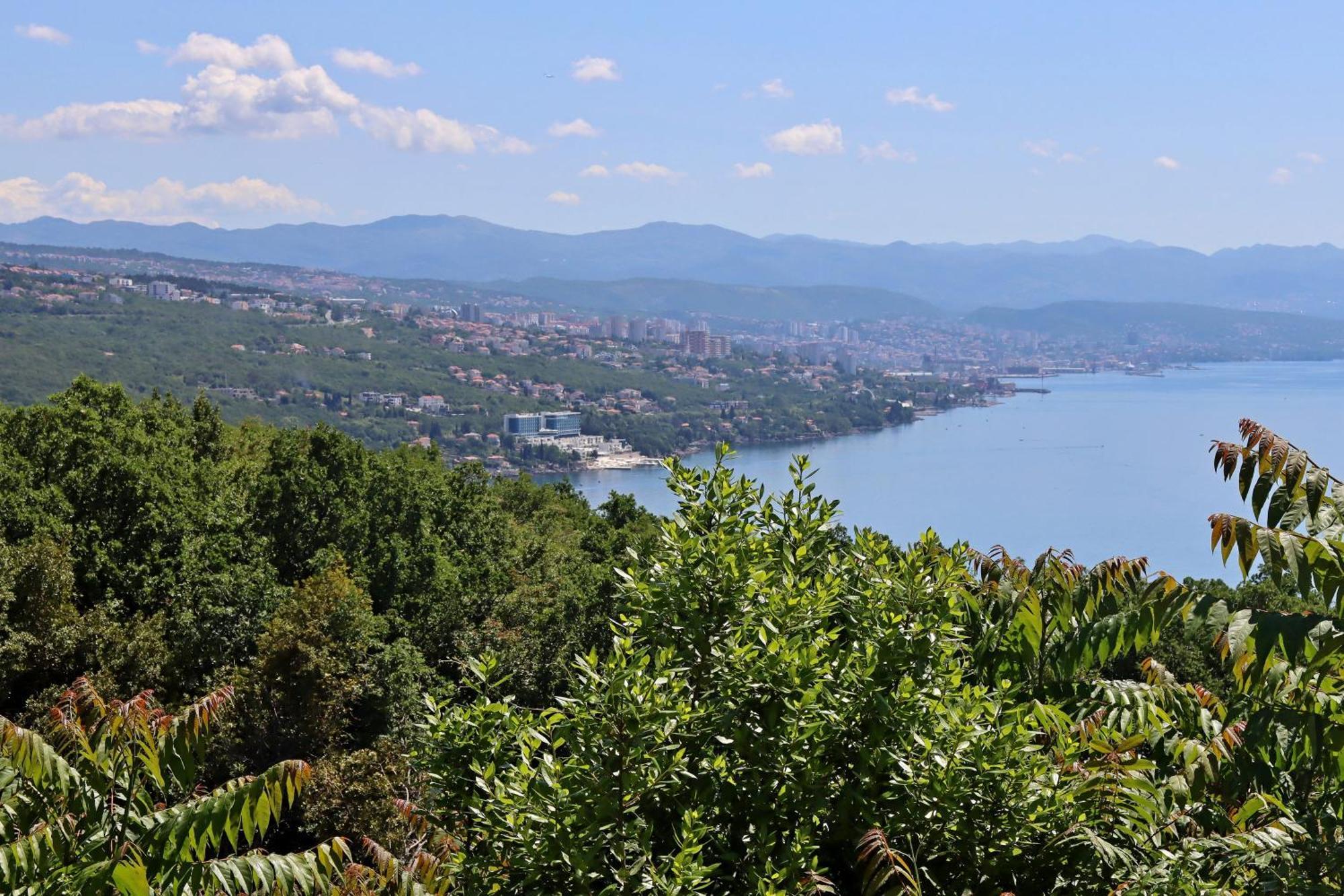 Apartments With A Parking Space Opatija - Pobri, Opatija - 7813 Matulji Exterior photo